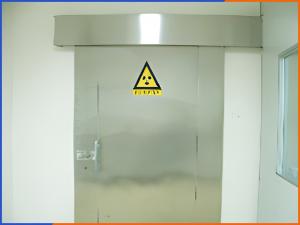 電動加速器推拉防護(hù)門